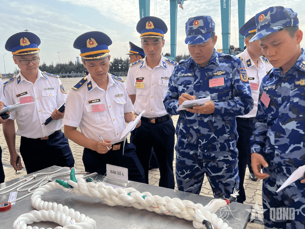 Hải đoàn 11 tổ chức thành công Hội thao Thủy nghiệp cơ bản năm 2025
