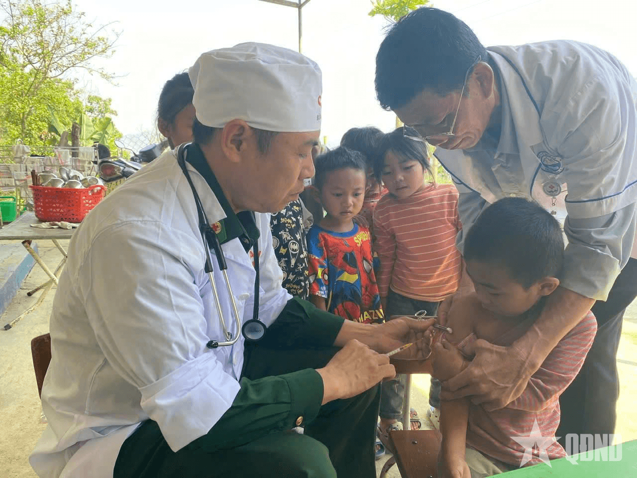 Nghệ An: Chung sức đẩy lùi dịch sởi ở khu vực biên giới