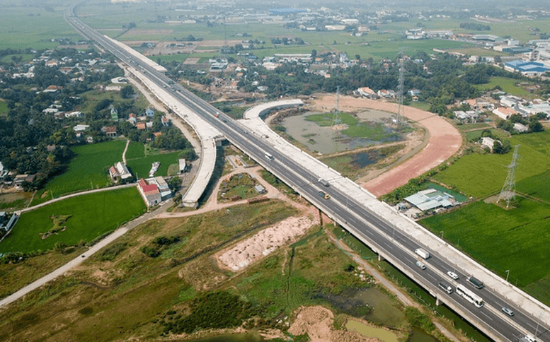 Kiên quyết không đội vốn, không kéo dài thời gian thực hiện các công trình, dự án quan trọng quốc gia