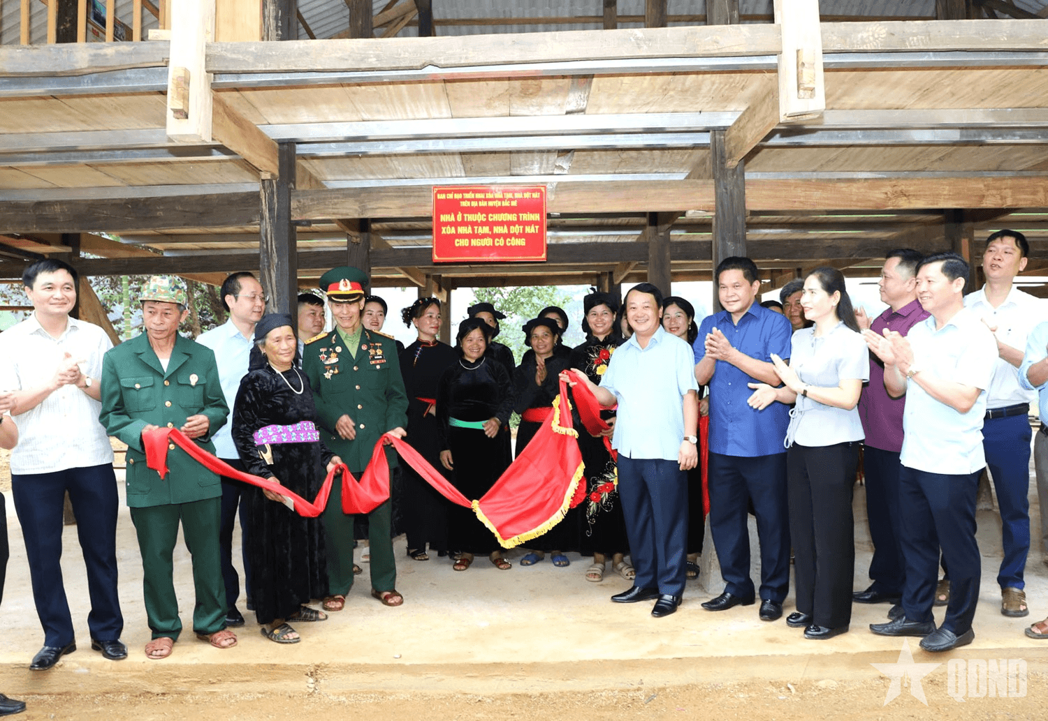 Hà Giang: Hoàn thành xóa nhà tạm cho người có công