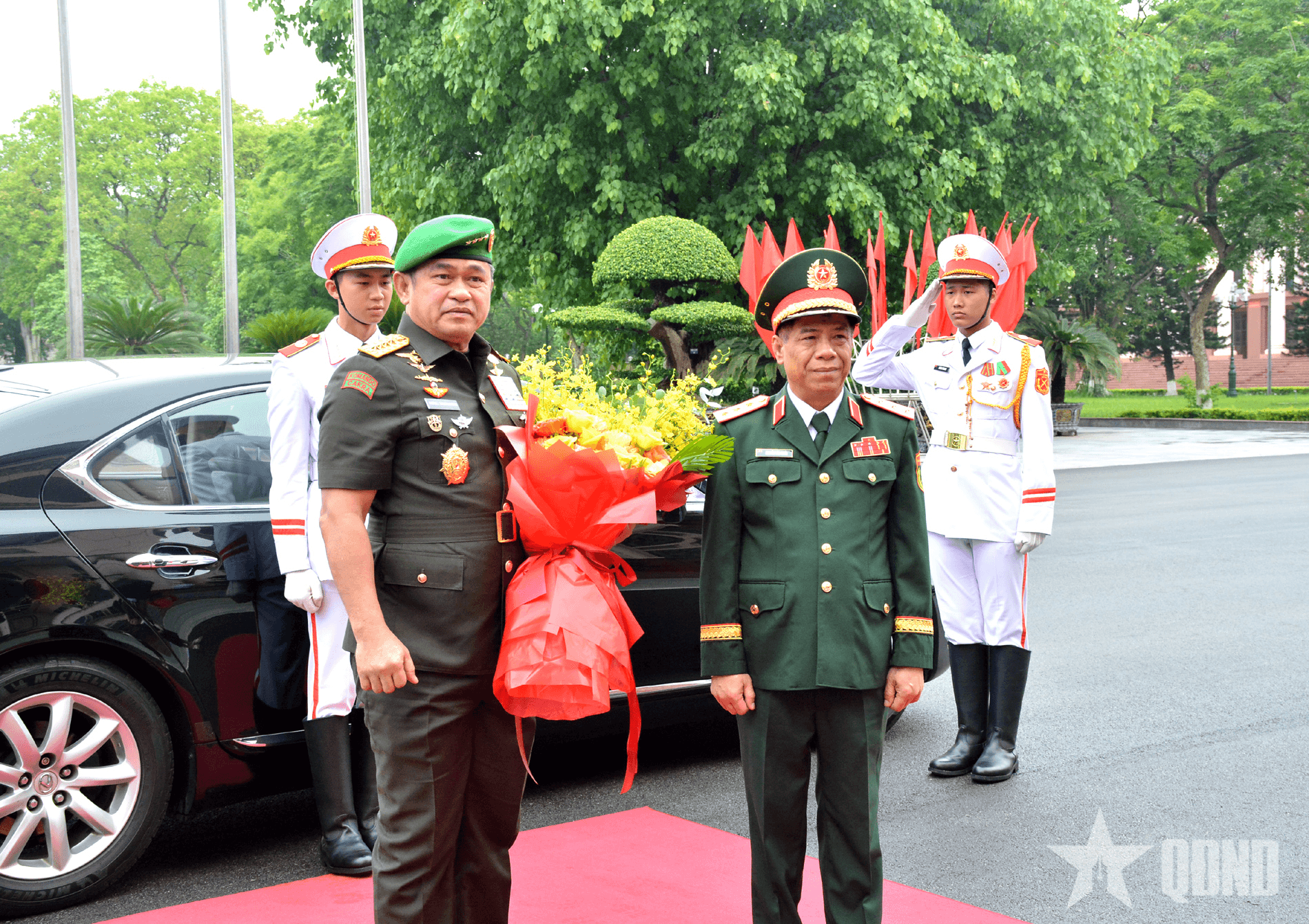Thượng tướng Nguyễn Văn Nghĩa hội đàm với Tư lệnh Lục quân Indonesia