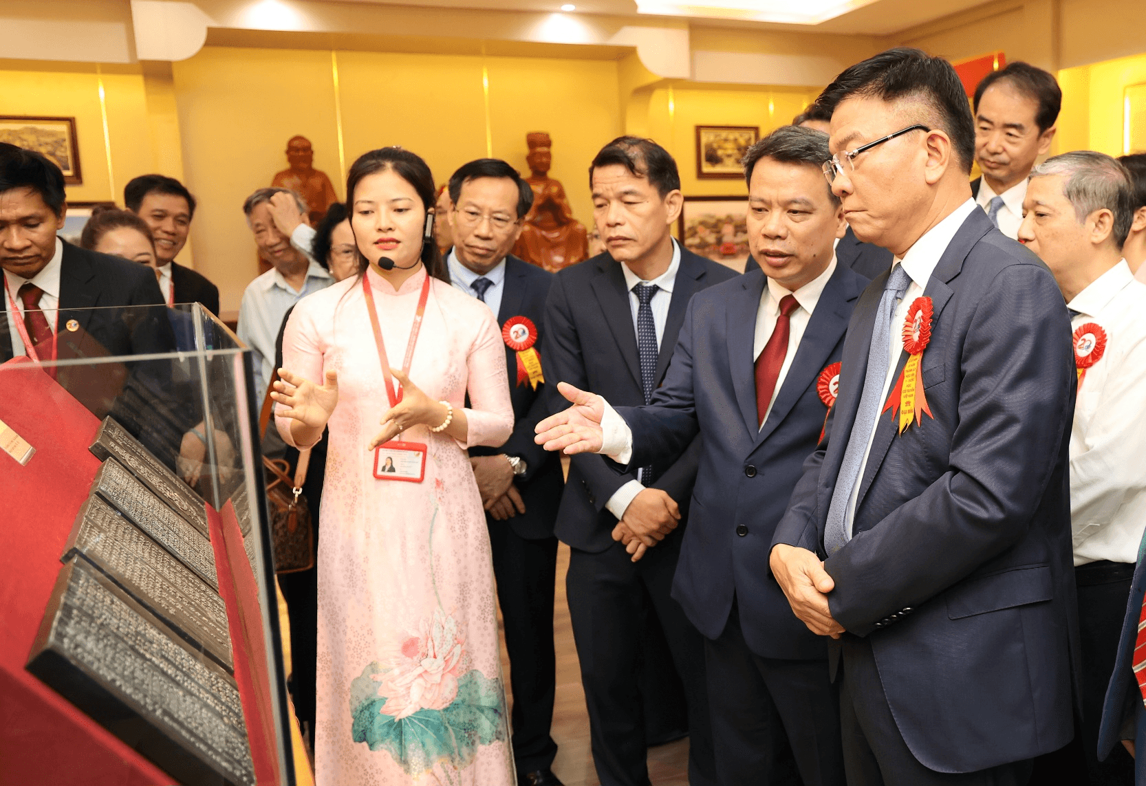 Phát triển y học cổ truyền nước nhà trở thành một ngành khoa học mạnh