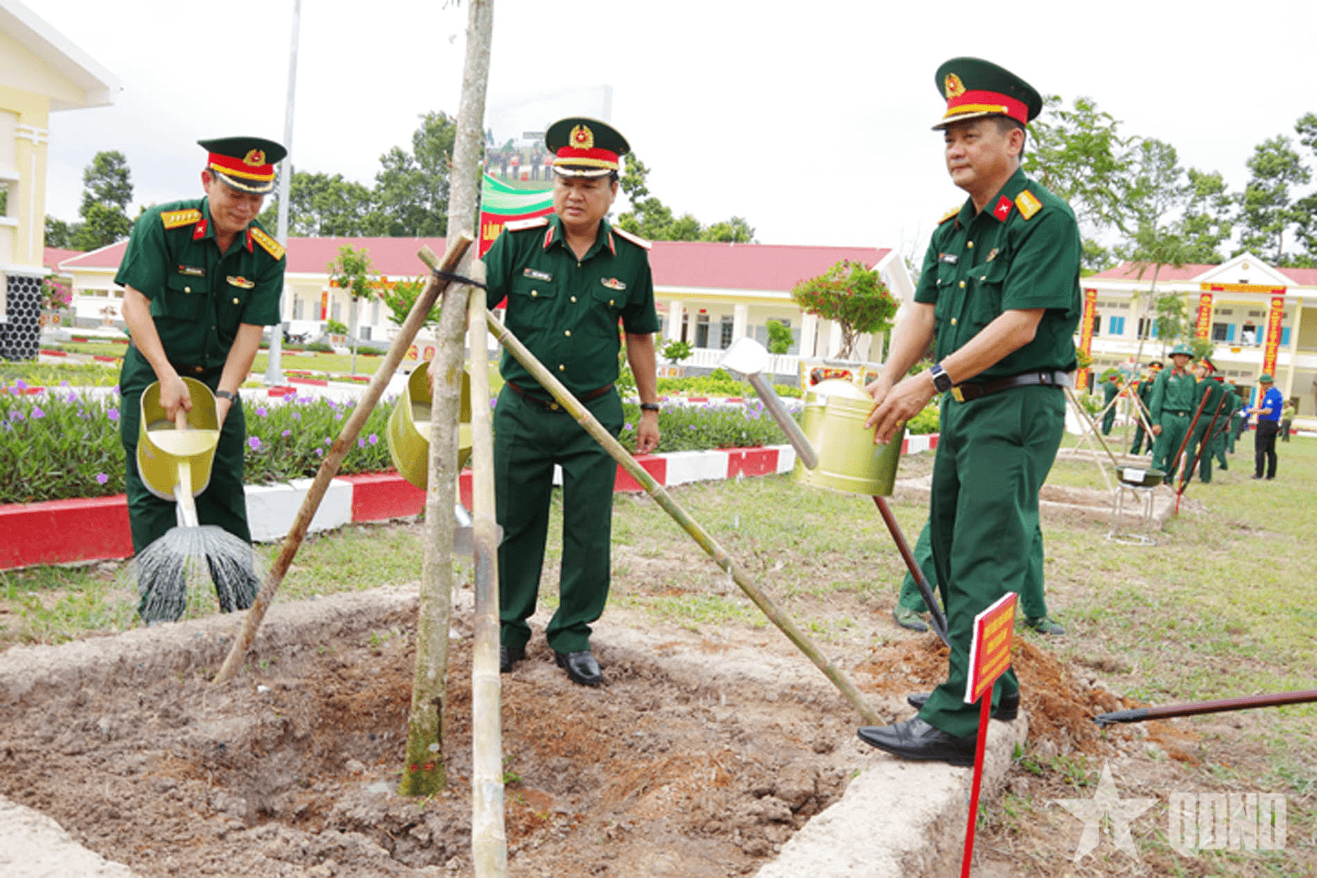 Quân khu 7: Nhiều hoạt động ý nghĩa chào mừng kỷ niệm 135 năm Ngày sinh Bác Hồ