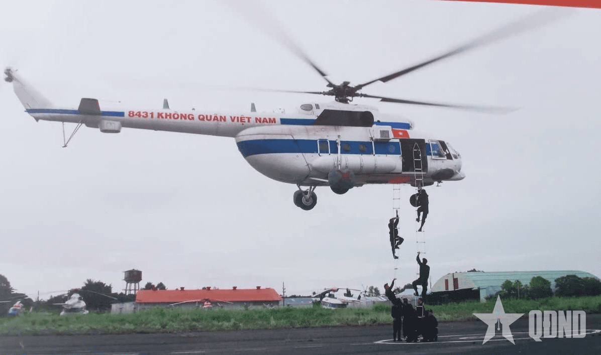 Trung đoàn Không quân 917: 50 năm xây dựng, chiến đấu và phát triển