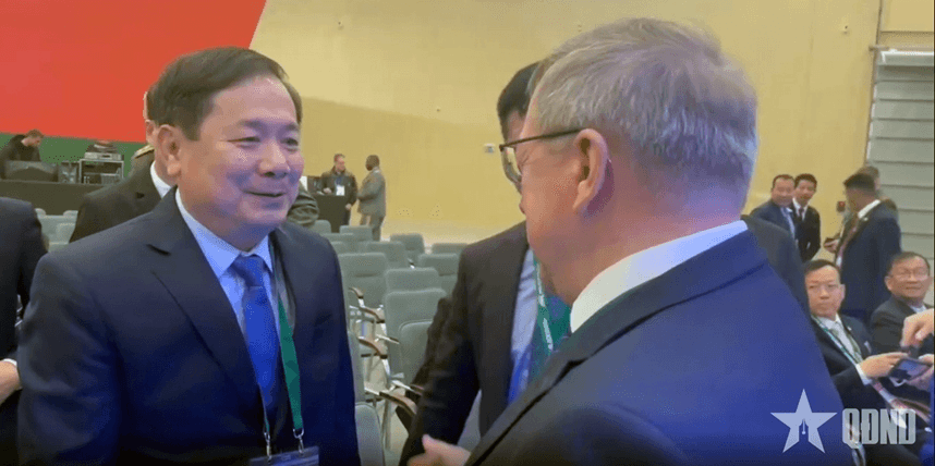 Thượng tướng Lê Huy Vịnh tham dự Triển lãm vũ khí và kỹ thuật quân sự quốc tế MILEX-2025