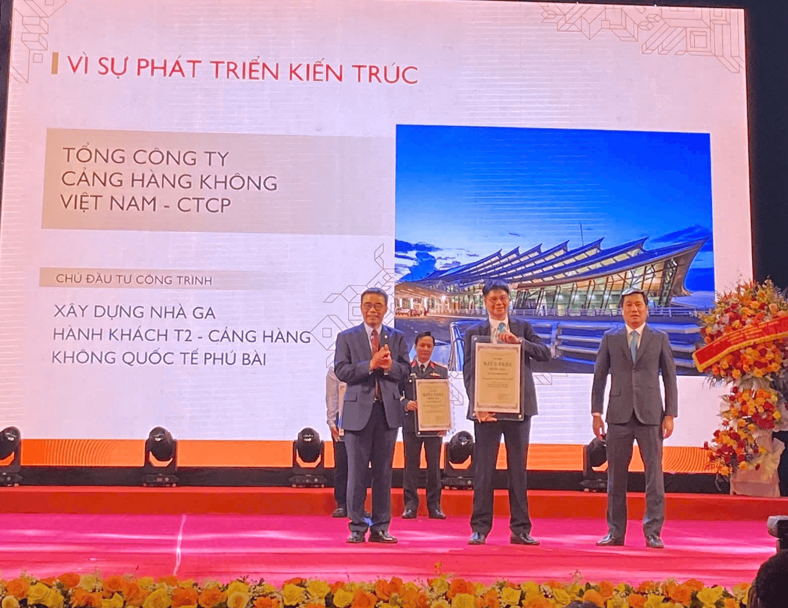Nhà ga hành khách T2, sân bay Phú Bài đạt 2 giải thưởng Kiến trúc Quốc gia