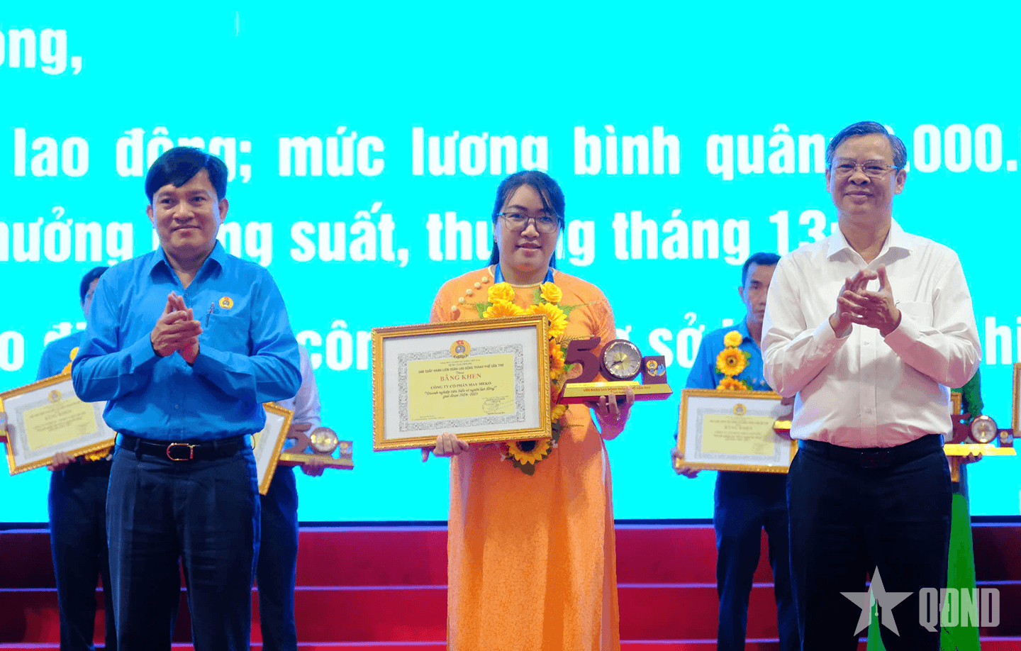 Cần Thơ tôn vinh doanh nghiệp và đoàn viên công đoàn tiêu biểu