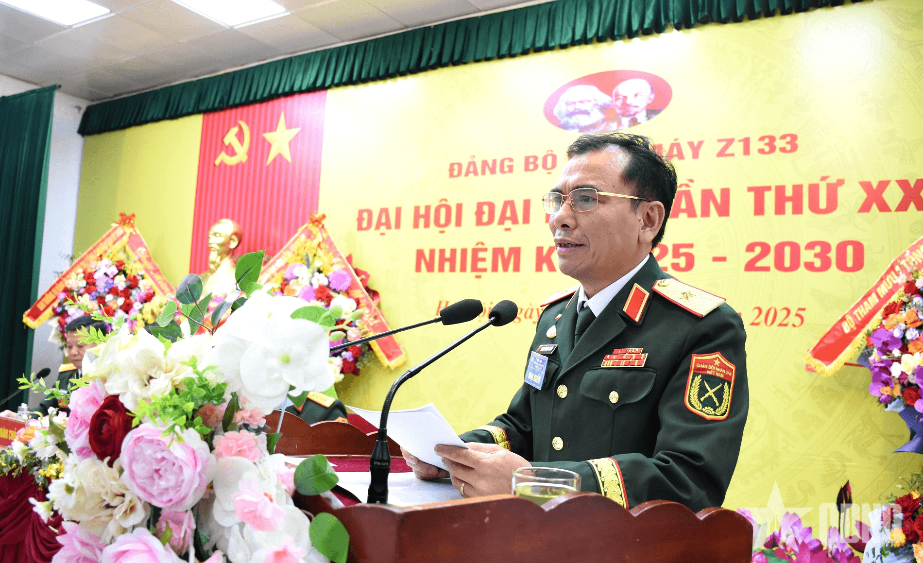 Đảng bộ Nhà máy Z133 lãnh đạo thực hiện tốt nhiệm vụ sửa chữa vũ khí hiện đại
