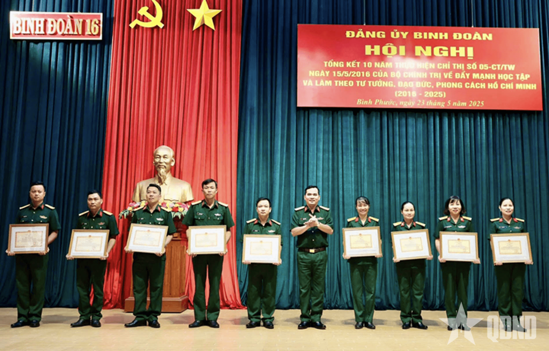 Binh đoàn 16 khen thưởng 15 điển hình làm theo lời Bác