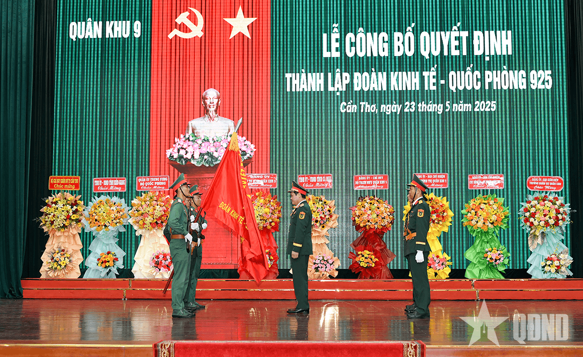 Quân khu 9 công bố Quyết định thành lập Đoàn Kinh tế-Quốc phòng 925
