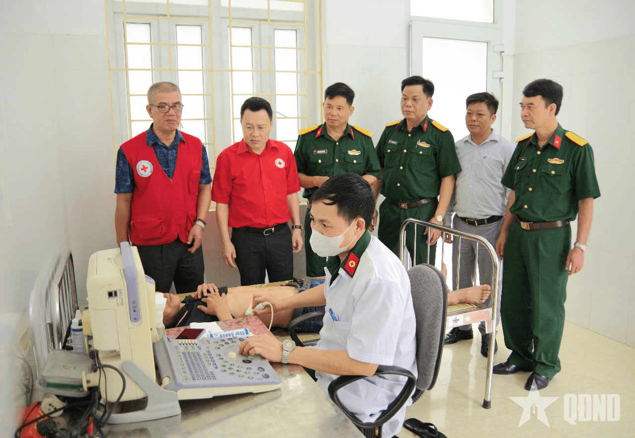 Tuyên Quang: Hơn 300 người dân được khám bệnh miễn phí