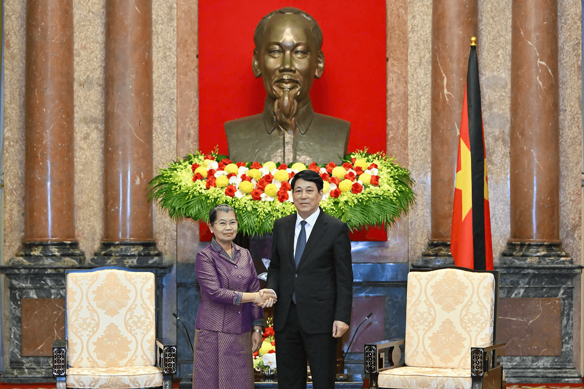 Chủ tịch nước Lương Cường tiếp Phó chủ tịch Đảng Nhân dân Campuchia