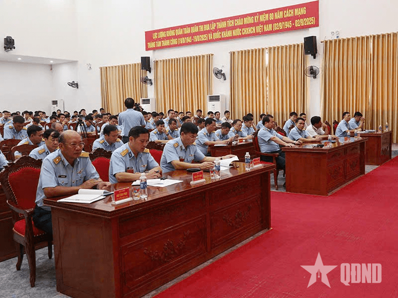 Khai mạc Hội thao dẫn đường, đánh chặn mục tiêu trên không