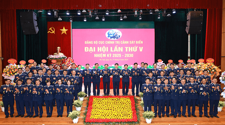 Nâng cao chất lượng tham mưu, hướng dẫn, chỉ đạo hoạt động công tác Đảng, công tác chính trị