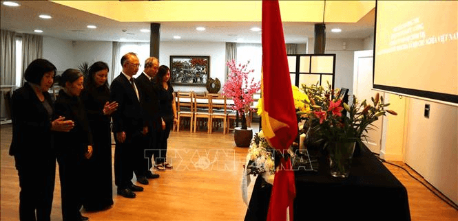 Tưởng niệm nguyên Chủ tịch nước Trần Đức Lương tại Hà Lan, Slovakia và Brunei