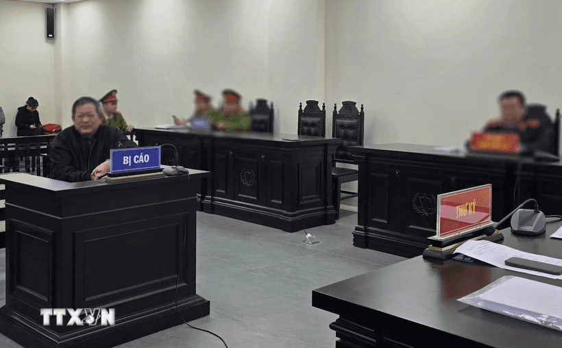 Y án sơ thẩm 3 năm tù đối với bị cáo Trần Đình Triển