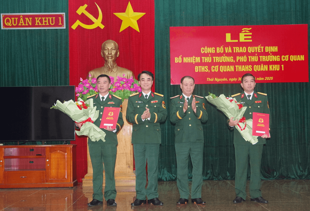 Quân khu 1: Trao quyết định Thủ trưởng, Phó thủ trưởng Cơ quan Điều tra hình sự, Thủ trưởng, Phó thủ trưởng Cơ quan Thi hành án hình sự
