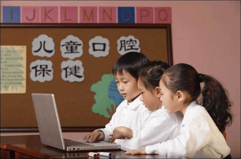 Phổ cập giáo dục trí tuệ nhân tạo