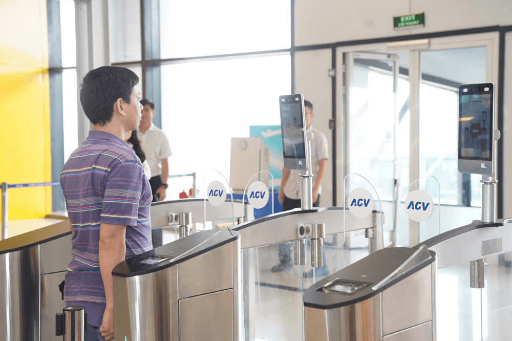 Khắc phục ùn tắc ở sân bay từ giải pháp công nghệ