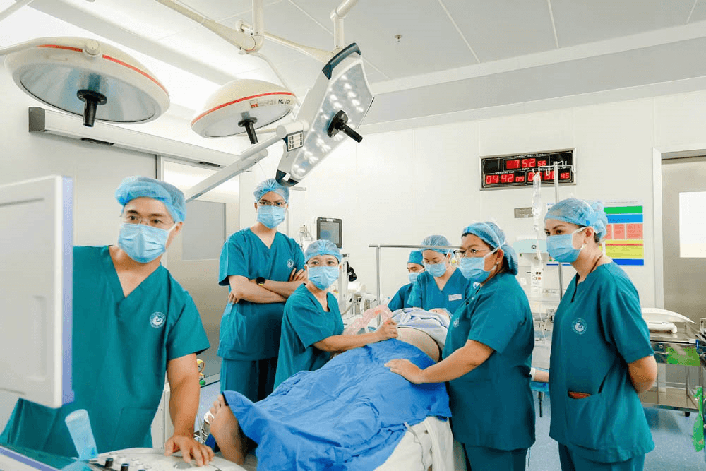 Dấu ấn đột phá y tế chất lượng cao của Việt Nam