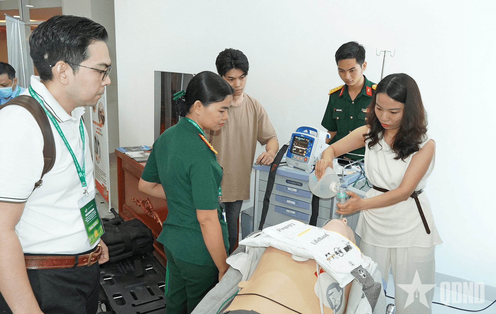 Cập nhật nhiều giải pháp hay trong y học quân sự