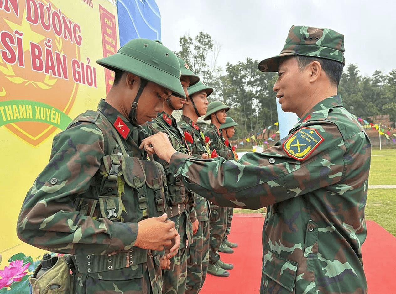 “Hoa điểm 10” nở rộ trên thao trường