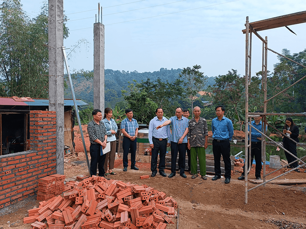 Lào Cai nỗ lực xóa nhà tạm, nhà dột nát - Bài 1: Những ngôi nhà mang hạnh phúc đến với người dân