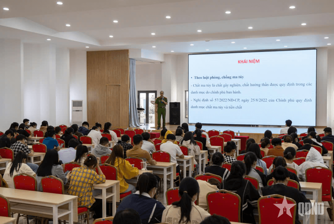 Đắk Lắk tích cực đấu tranh với tội phạm ma túy