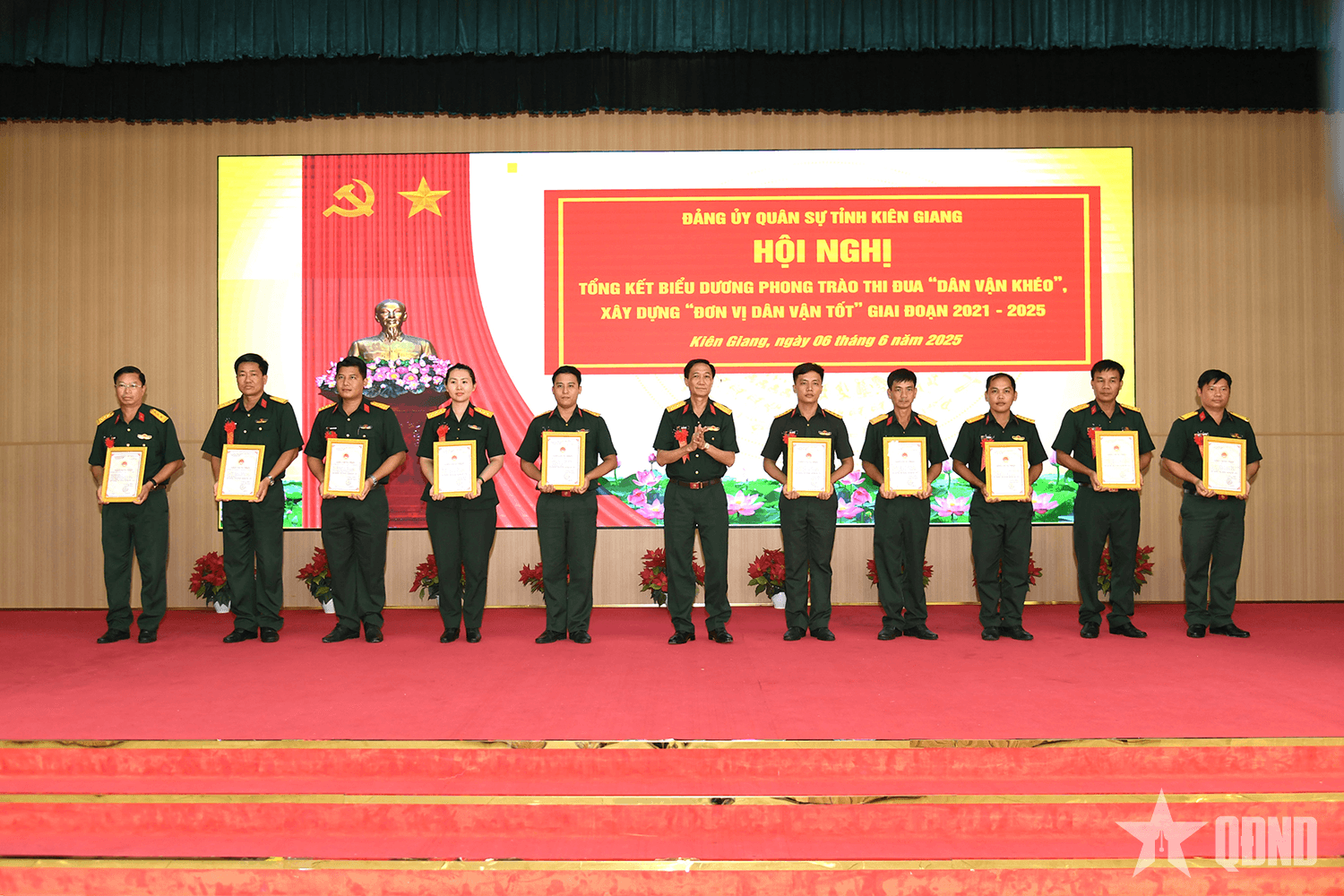 Kiên Giang: Tổng kết phong trào thi đua “Dân vận khéo”, xây dựng “Đơn vị dân vận tốt”