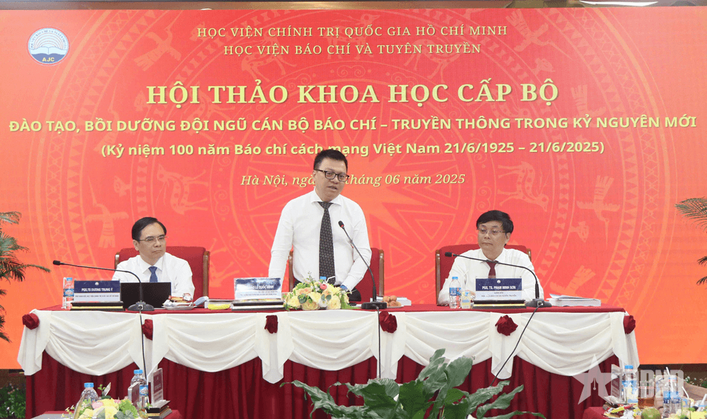 Đào tạo, bồi dưỡng đội ngũ cán bộ báo chí - truyền thông trong kỷ nguyên mới