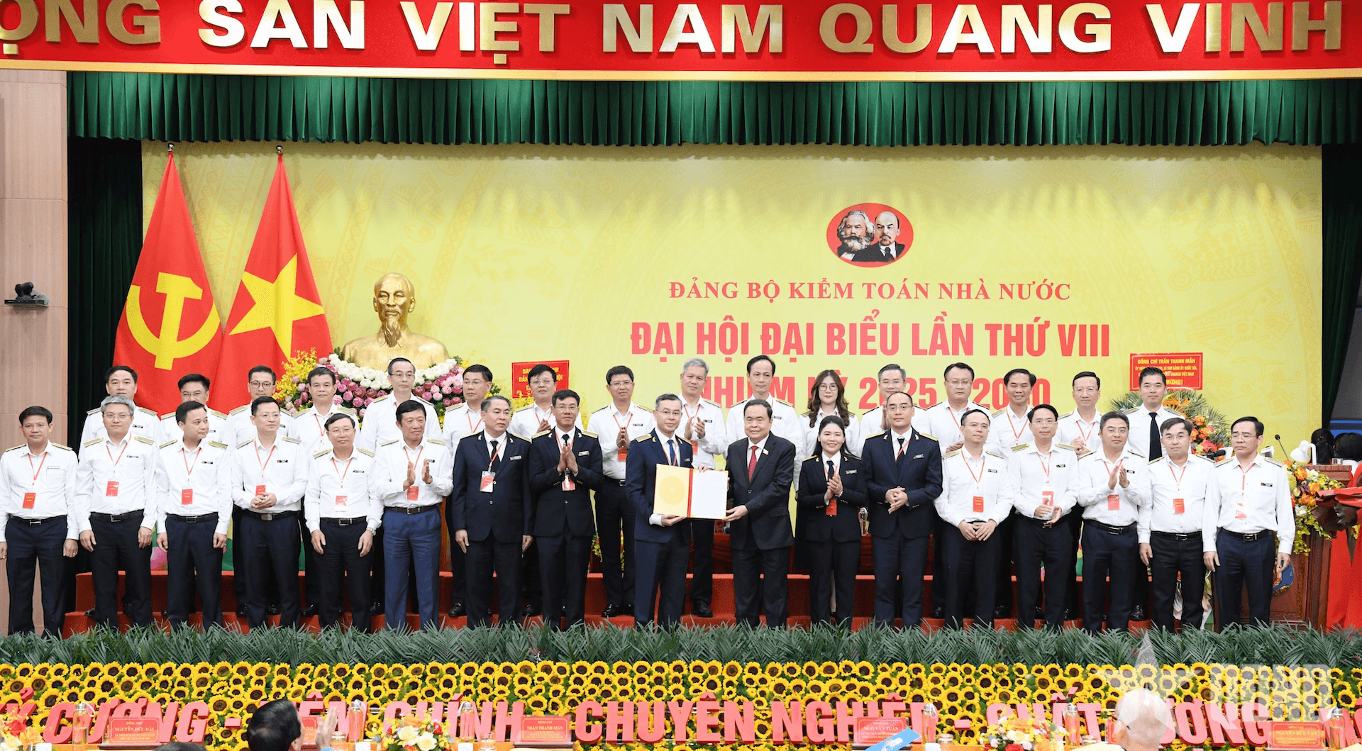 Chủ tịch Quốc hội Trần Thanh Mẫn dự Đại hội đại biểu Đảng bộ Kiểm toán Nhà nước nhiệm kỳ 2025-2030