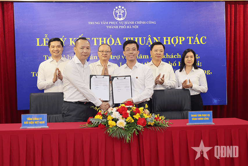 Triển khai cung ứng nhân lực hỗ trợ người dân thực hiện thủ tục hành chính