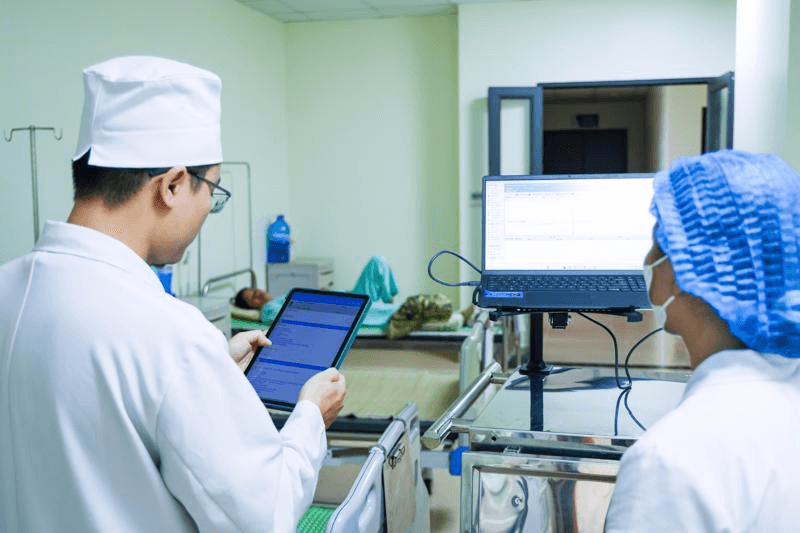 Bộ Y tế yêu cầu các bệnh viện triển khai hồ sơ bệnh án điện tử chậm nhất vào ngày 30-9