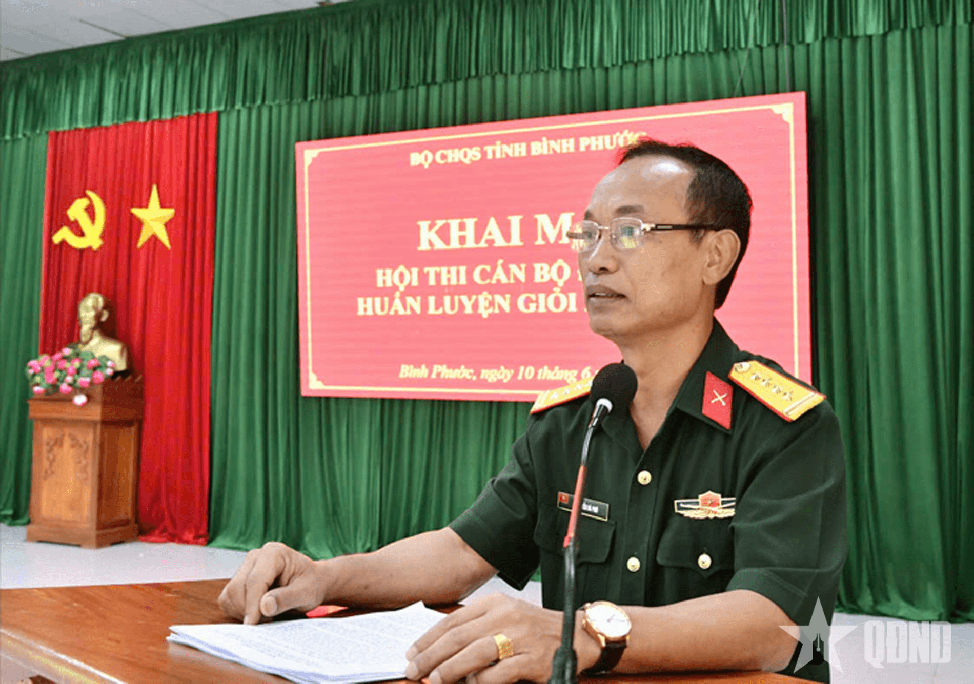 Bộ CHQS tỉnh Bình Phước khai mạc Hội thi cán bộ đại đội huấn luyện giỏi