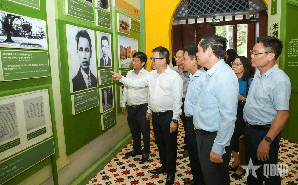 Đoàn công tác Hội Nhà báo Việt Nam thăm nơi Bác Hồ sáng lập Báo Thanh Niên tại Quảng Châu
