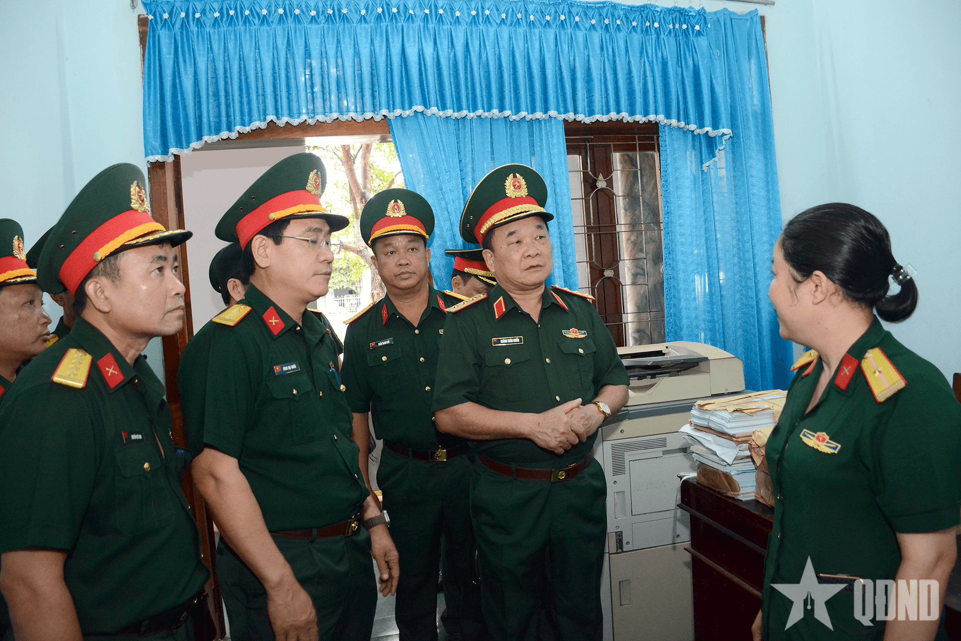 Thượng tướng Hoàng Xuân Chiến kiểm tra, nắm tình hình tại tỉnh Kon Tum