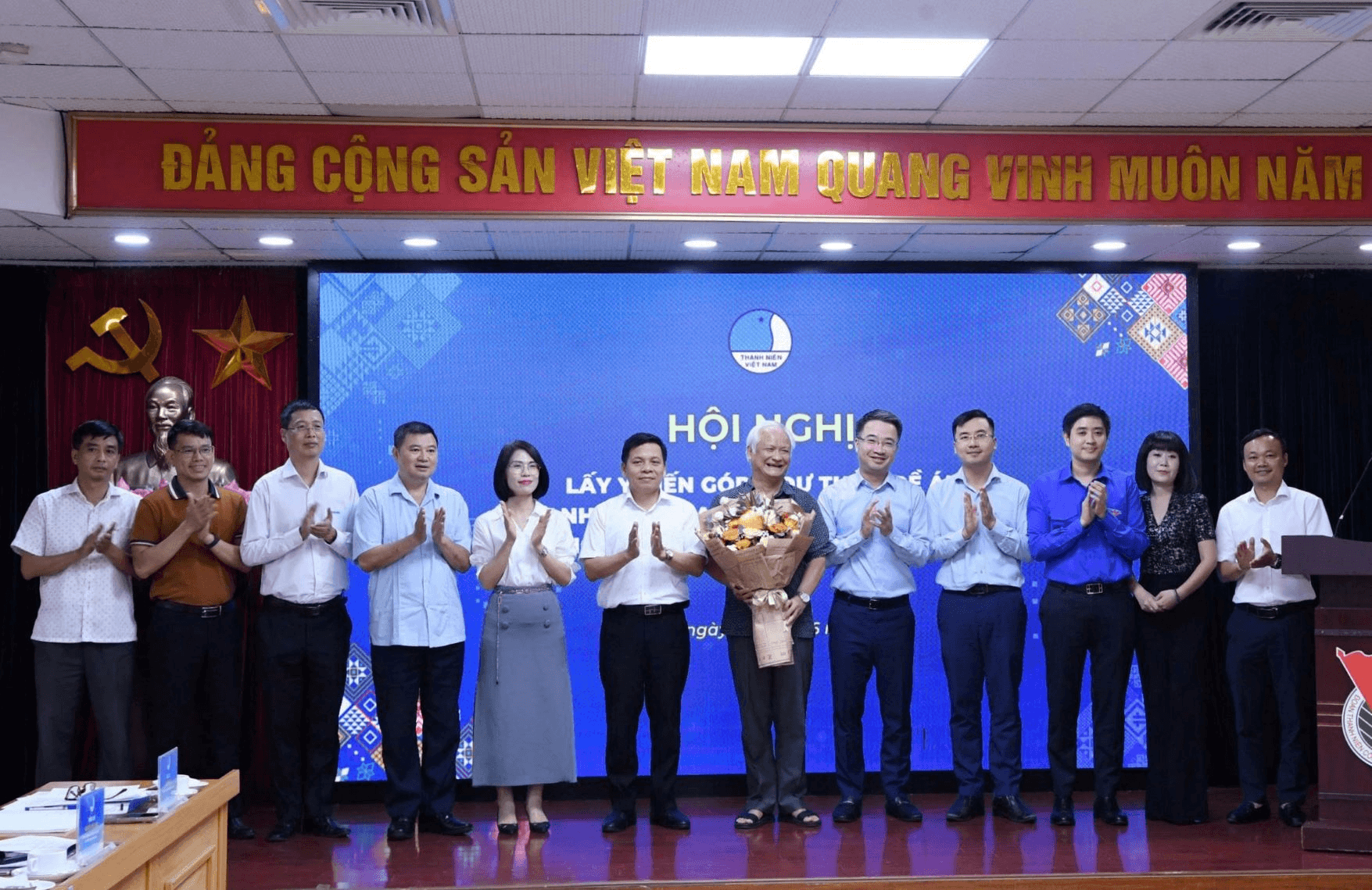 Phát huy vai trò của thanh niên trong bảo tồn, phát huy bản sắc văn hóa dân tộc