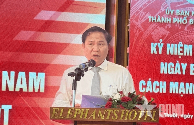 Tổng kết và trao Giải báo chí viết về thành phố Buôn Ma Thuột