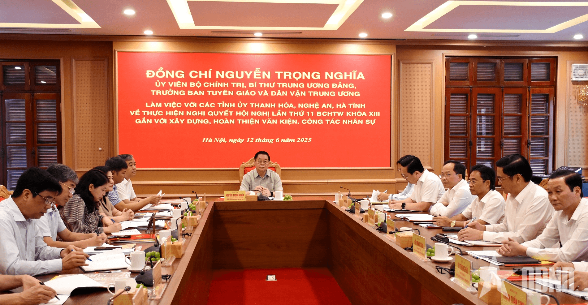 Đồng chí Nguyễn Trọng Nghĩa làm việc với các Tỉnh ủy Thanh Hóa, Nghệ An, Hà Tĩnh