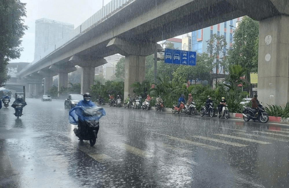 Thời tiết hôm nay (14-6): Bão số 1 gây mưa lớn ở nhiều nơi