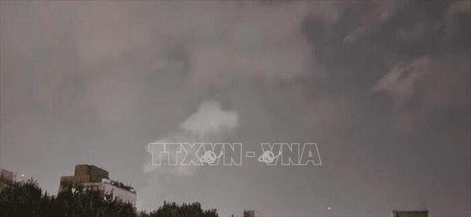 Israel tấn công Iran: Israel ban bố tình trạng khẩn cấp toàn quốc