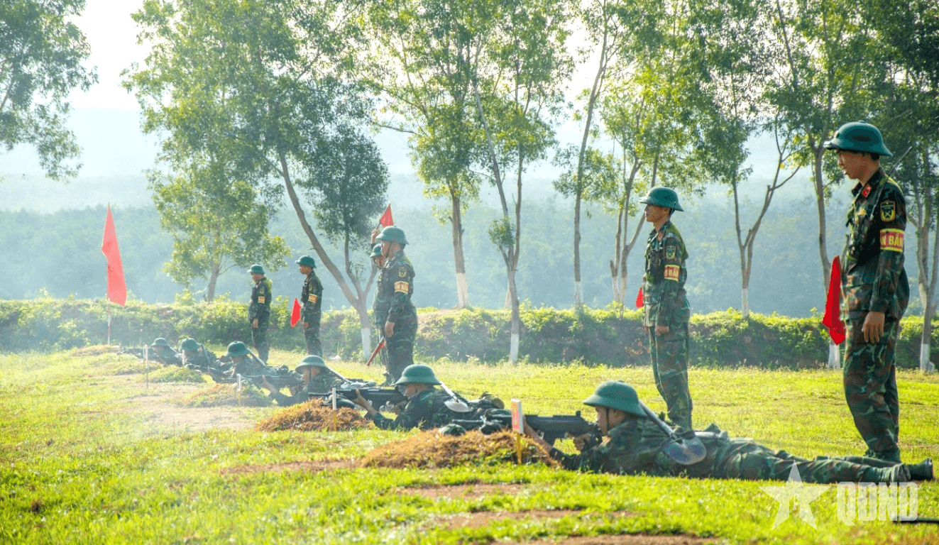 Quân đoàn 34 rút kinh nghiệm xây dựng đơn vị điểm về huấn luyện kỹ thuật chiến đấu bộ binh