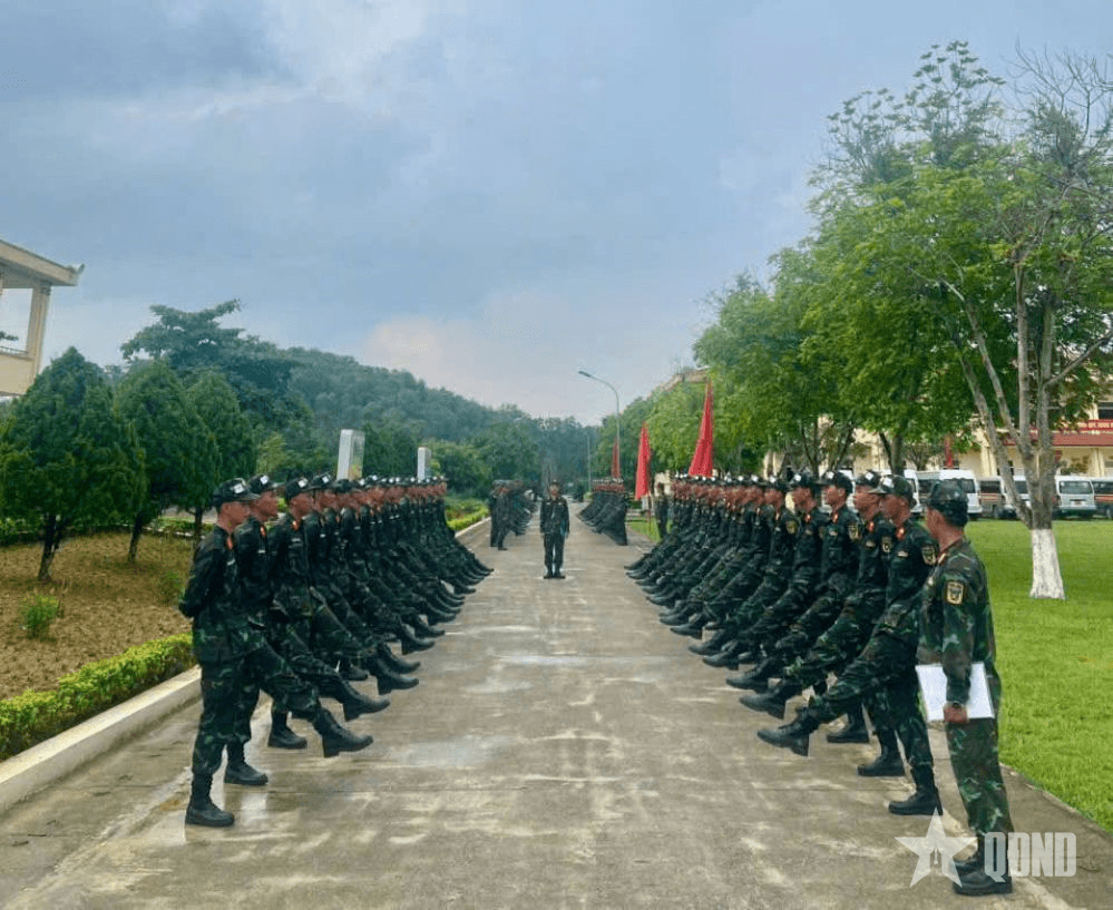 Khối nam Chiến sĩ Đặc nhiệm Dù, Sư đoàn 5 (Quân khu 7) quyết tâm hoàn thành xuất sắc nhiệm vụ A80