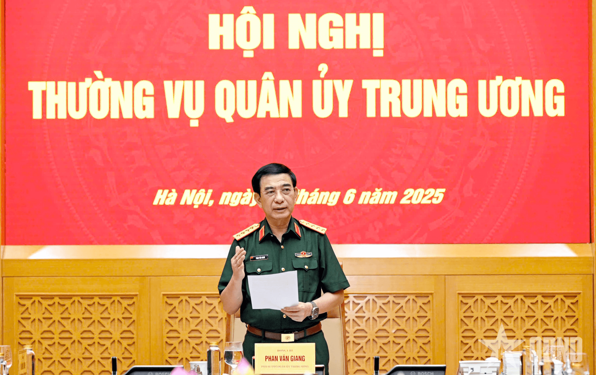 Đại tướng Phan Văn Giang chủ trì Hội nghị Thường vụ Quân ủy Trung ương