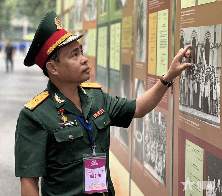 Phút trải lòng của chàng sĩ quan trẻ đam mê viết báo
