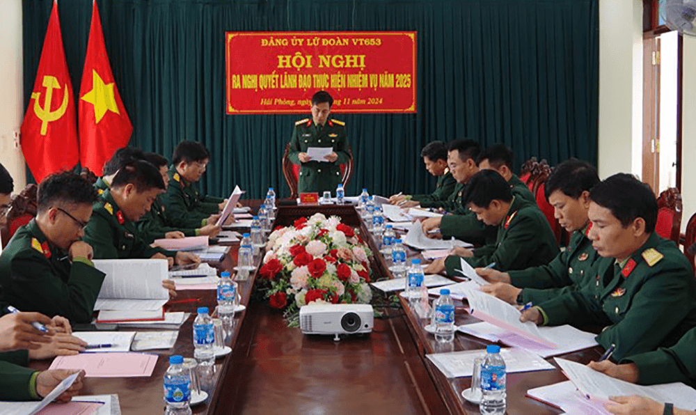 Đảng bộ Lữ đoàn Vận tải 653 (Cục Hậu cần - Kỹ thuật Quân khu 3): Đẩy mạnh tự phê bình và phê bình