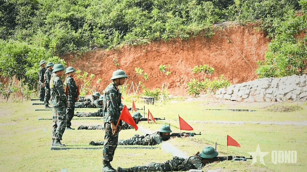 Lữ đoàn 242 (Quân khu 3): Nâng cao chất lượng đội ngũ cán bộ qua hội thi