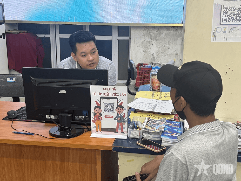 Hơn 96.000 chỉ tiêu tuyển dụng tại phiên giao dịch việc làm trực tuyến kết nối 8 tỉnh, thành phố