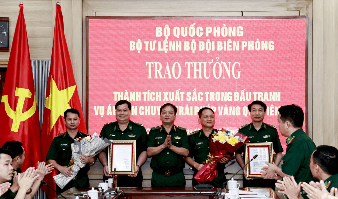 Bộ tư lệnh Bộ đội Biên phòng khen thưởng thành tích xuất sắc trong đấu tranh vụ án vận chuyển trái phép vàng