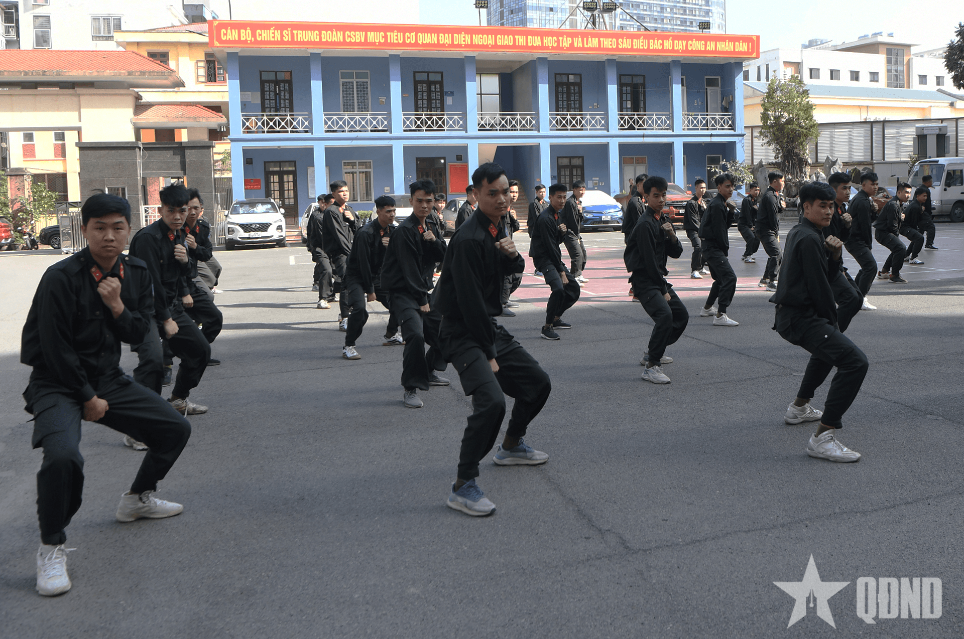Trung đoàn Cảnh sát bảo vệ mục tiêu Cơ quan đại diện ngoại giao - Những người gác cửa thầm lặng